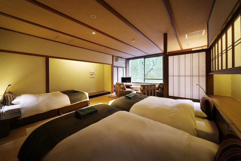 Sakunami Onsen Yuzukushi Salon Ichinobo Sendai Extérieur photo